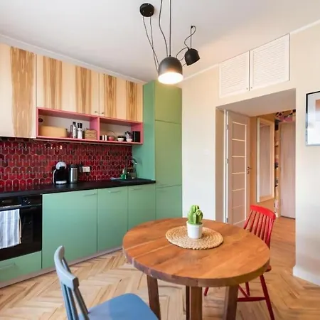 Eclectic Near Old Town Varsavia